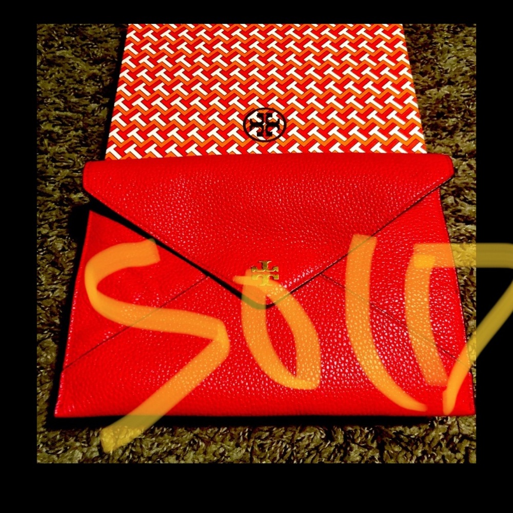 Tory Burch clutch wallet..SOLD!!!